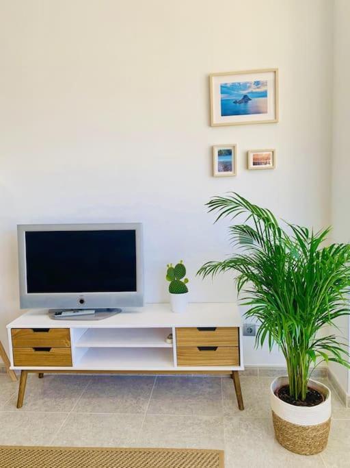 Alterhome Luminoso Estudio Con Piscina Y Maravillosas Vistas Τορρεμολίνος Εξωτερικό φωτογραφία
