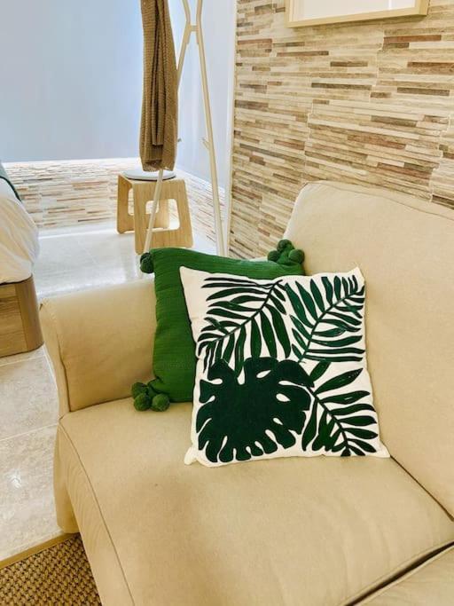 Alterhome Luminoso Estudio Con Piscina Y Maravillosas Vistas Τορρεμολίνος Εξωτερικό φωτογραφία